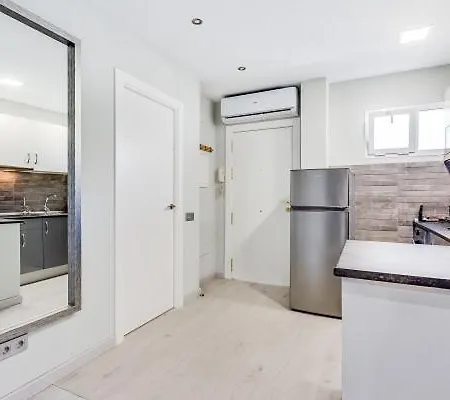 1st Line In Center Of Marbella. Appartamento Marbella